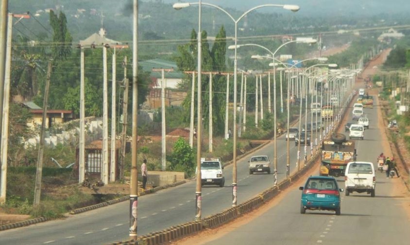 Anambra traders demolish illegal structures in Onitsha markets