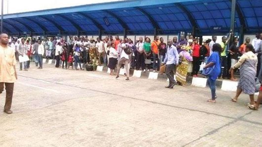 Lagosians groan as transport fare increase, seek Sanwo-Olu’s intervention