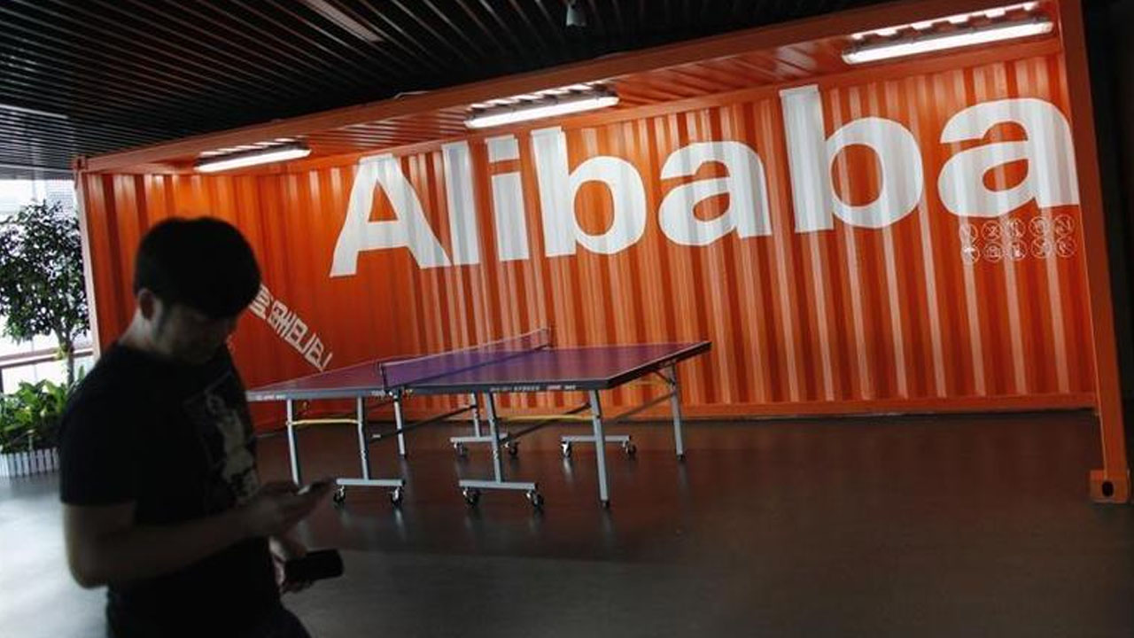 China denies plan for $1 bn Alibaba fine, but tech firms take a blow