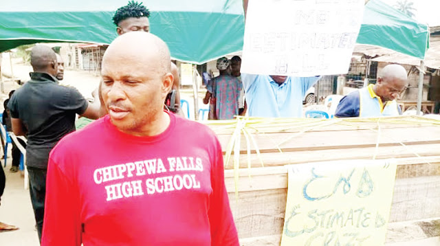 Electricity bill: Abia community protests with coffin