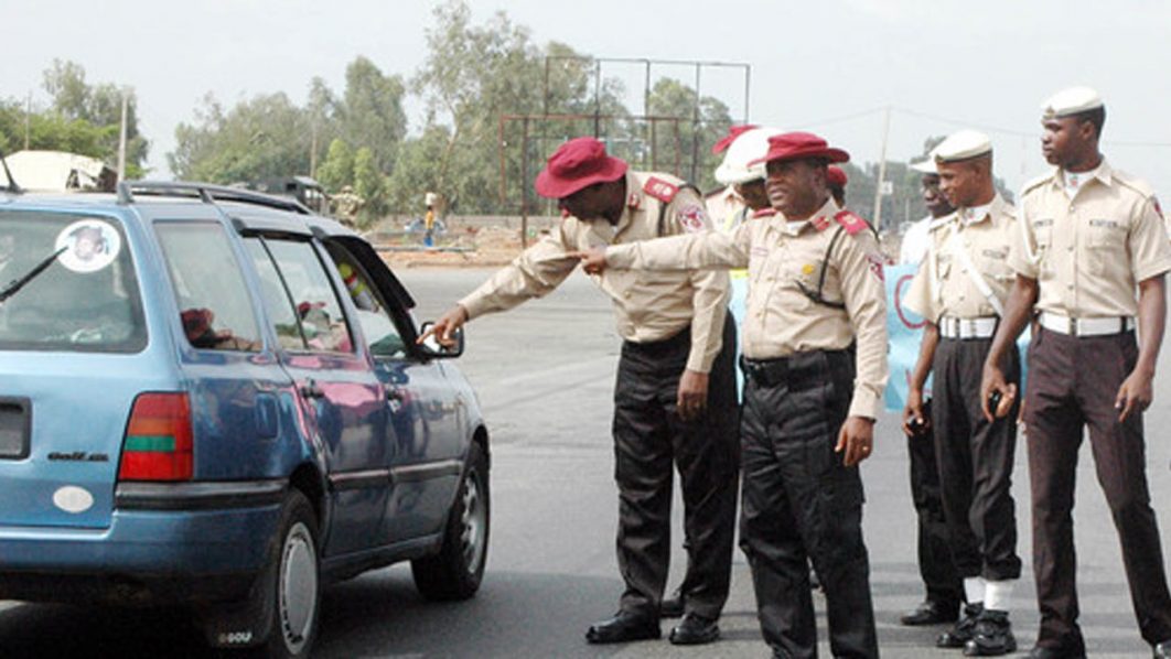 Transport Minister, Amaechi advocates jail terms for traffic offenders