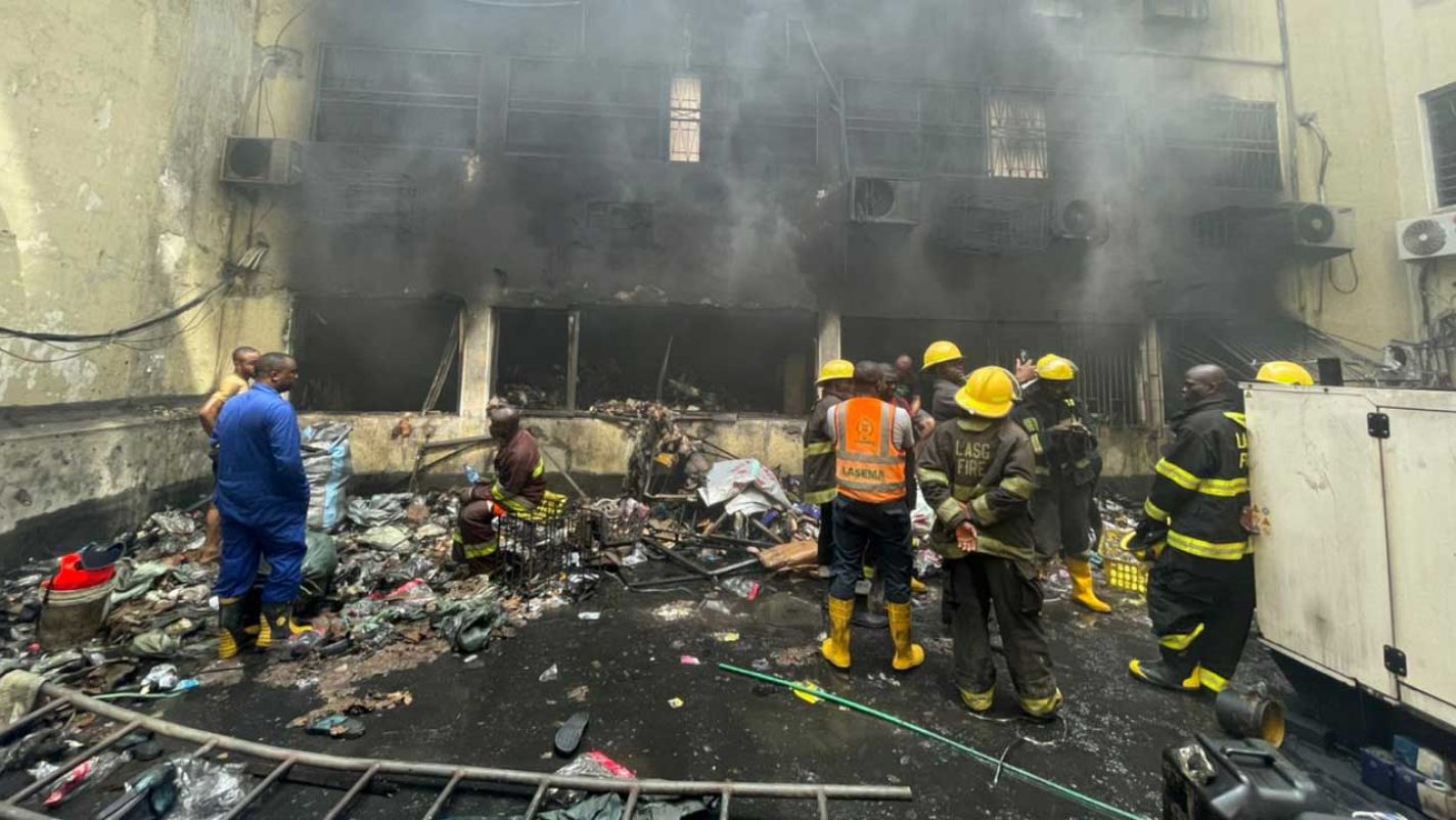 Citizens intervention avert disaster as fire destroys goods worth millions of naira in Lagos