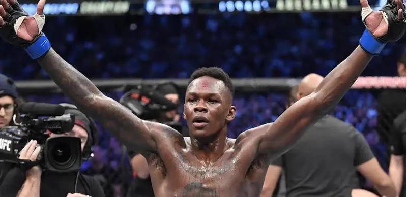 Adesanya defeats Cannonier to retain UFC middleweight title