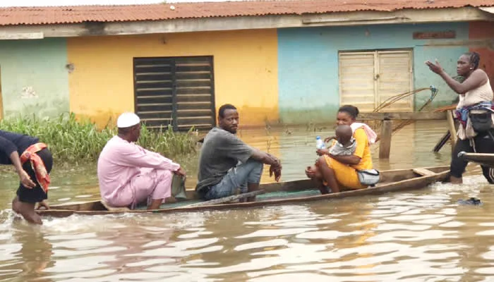 Flood: Ogun residents flee homes, decry govt neglect