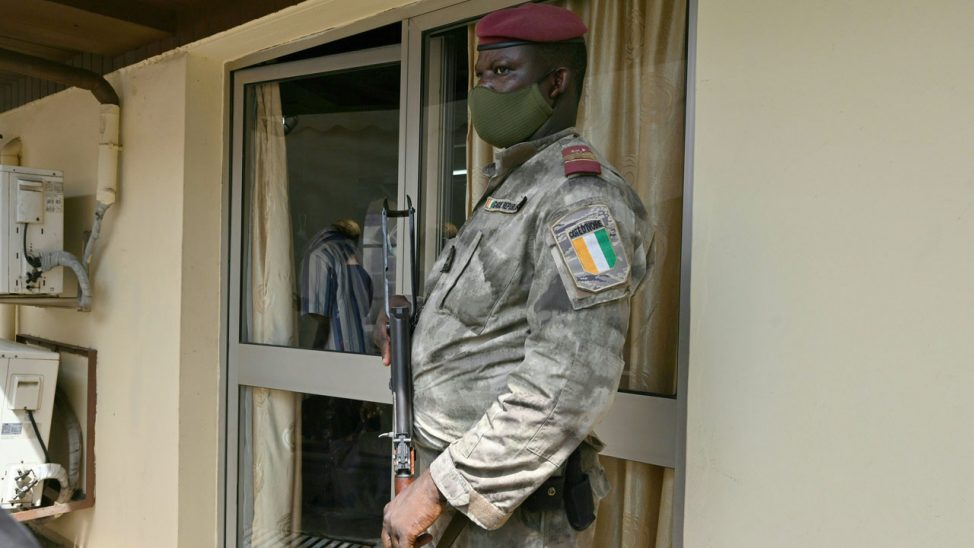 West African bloc tells Mali to free 46 Ivorian troops