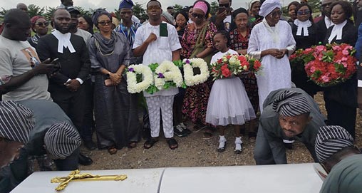 Lawyers, others honours former NBA Ikeja Chairman, Adesina Ogunlana's funeral