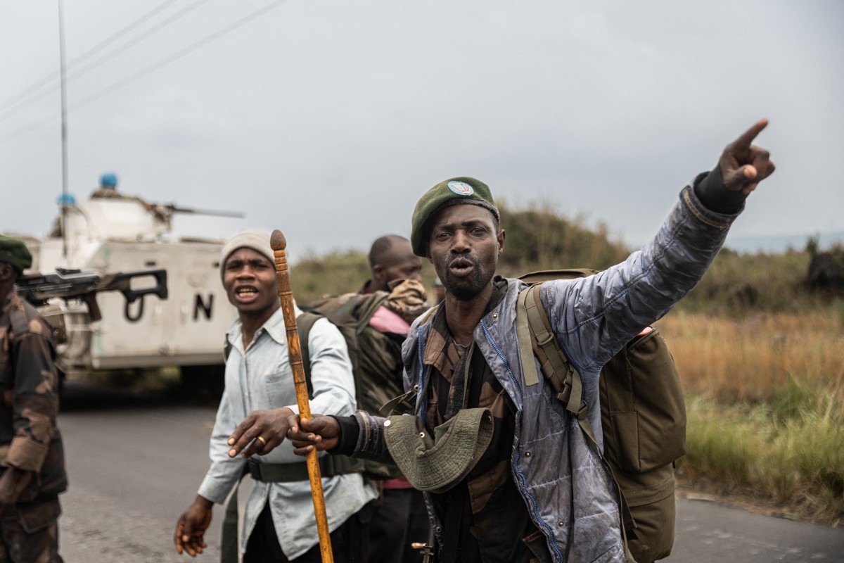 Congolese army battles to halt advancing Rwanda-backed fighters