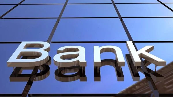 Banks closed 229 branches