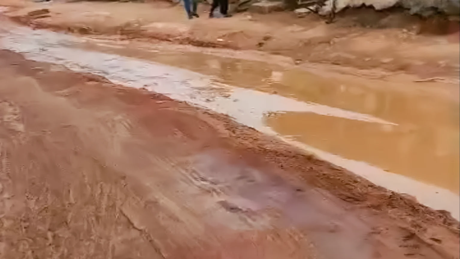 Abandoned Lagos community embarks on N20m road project, decries 30 years of neglect