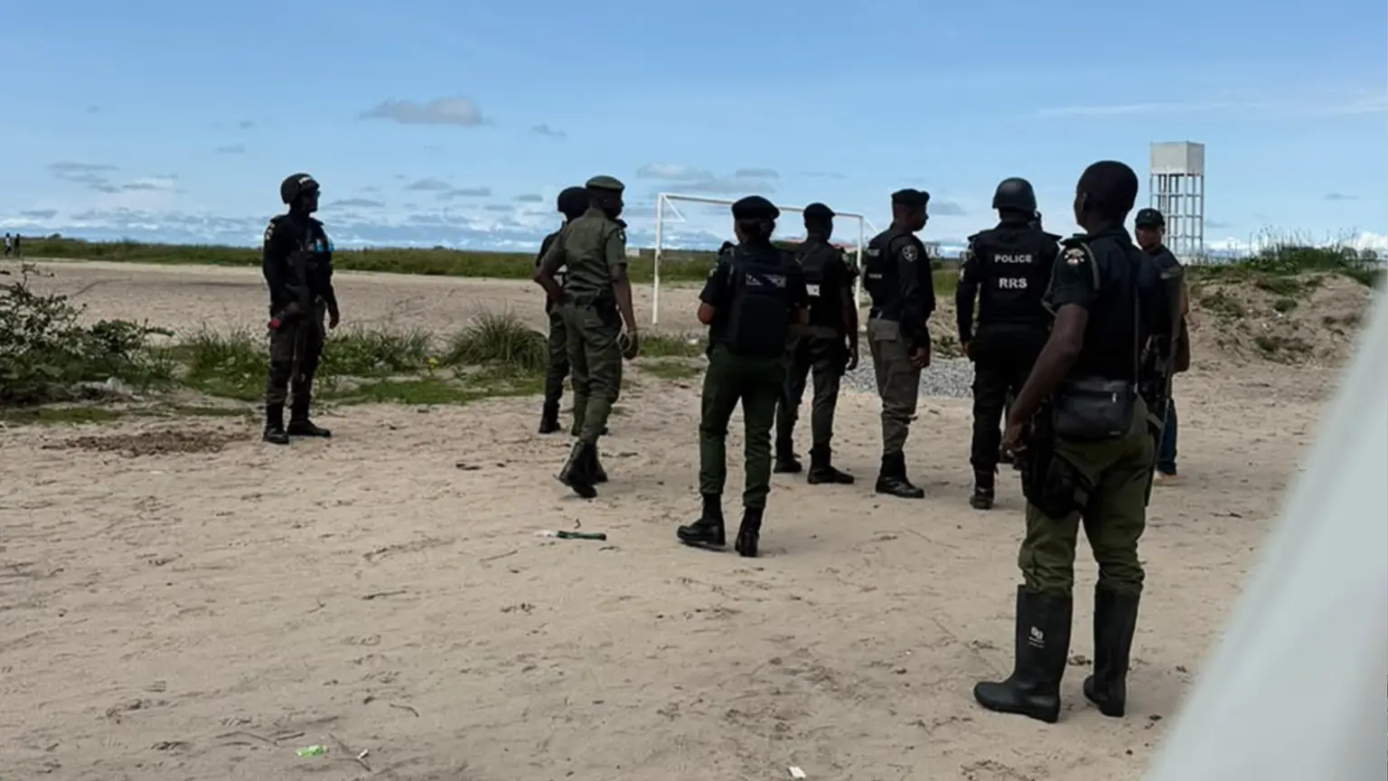FG, state officials clashes over control of Lagos Coastal Road